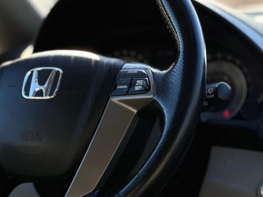 2016 Honda Odyssey 5dr EX-L photo