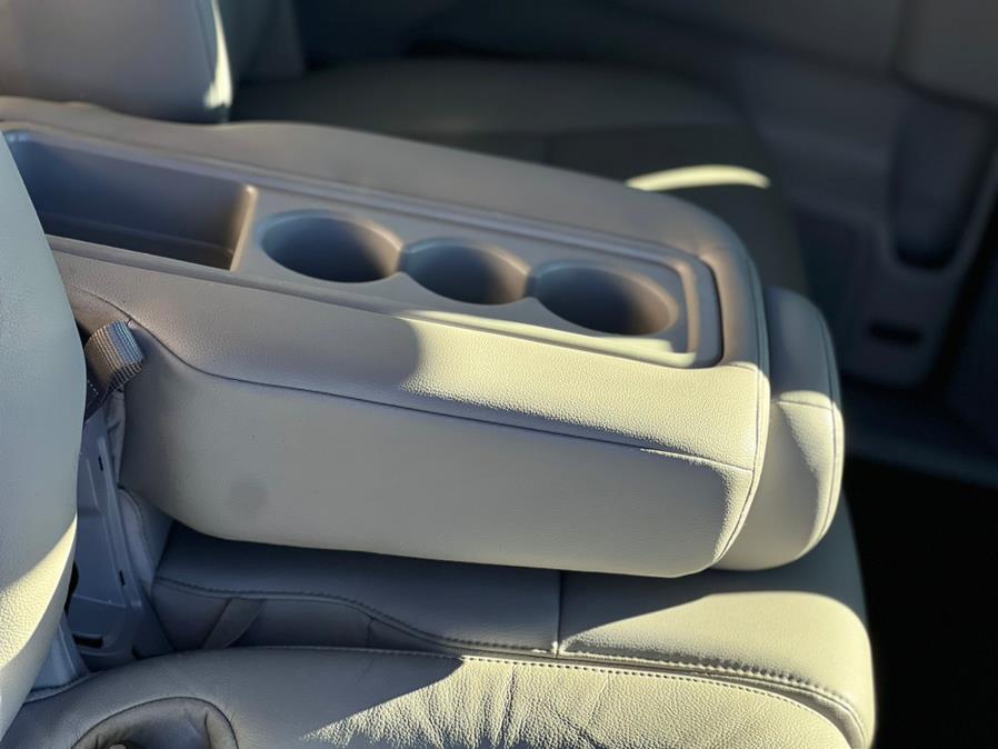 2016 Honda Odyssey 5dr EX-L photo