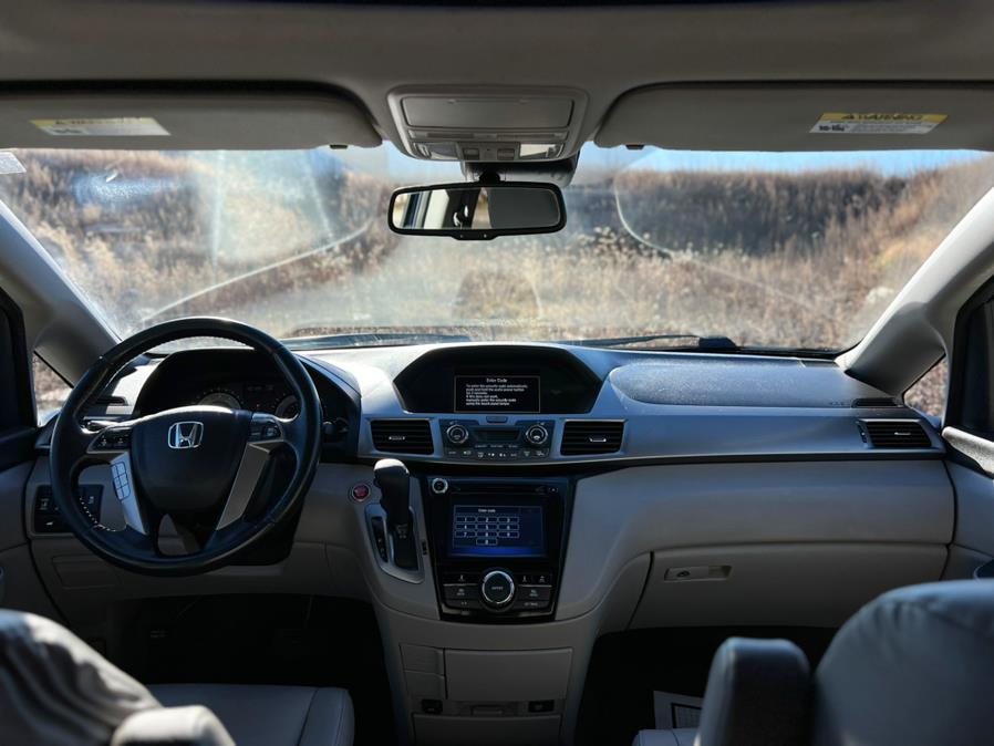 2016 Honda Odyssey 5dr EX-L photo