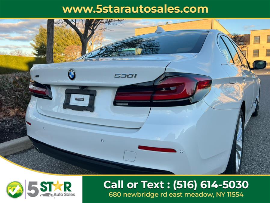 2021 BMW 5-Series 530i xDrive Sedan photo