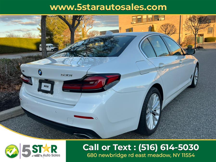 2021 BMW 5-Series 530i xDrive Sedan photo