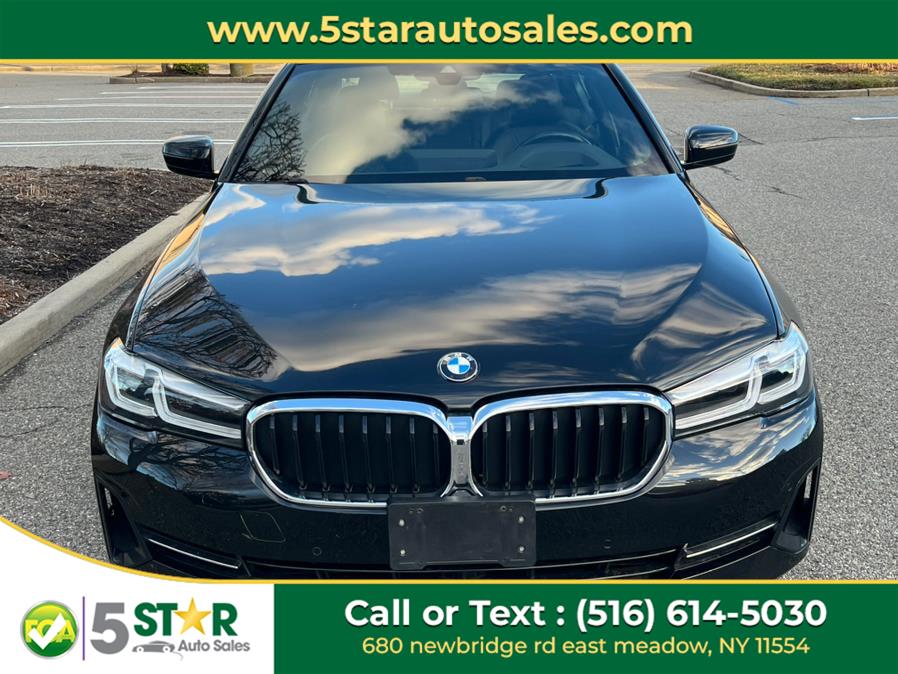2021 BMW 5-Series 530i xDrive Sedan photo