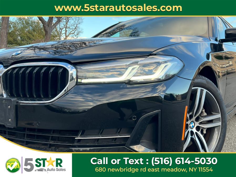 2021 BMW 5-Series 530i xDrive Sedan photo