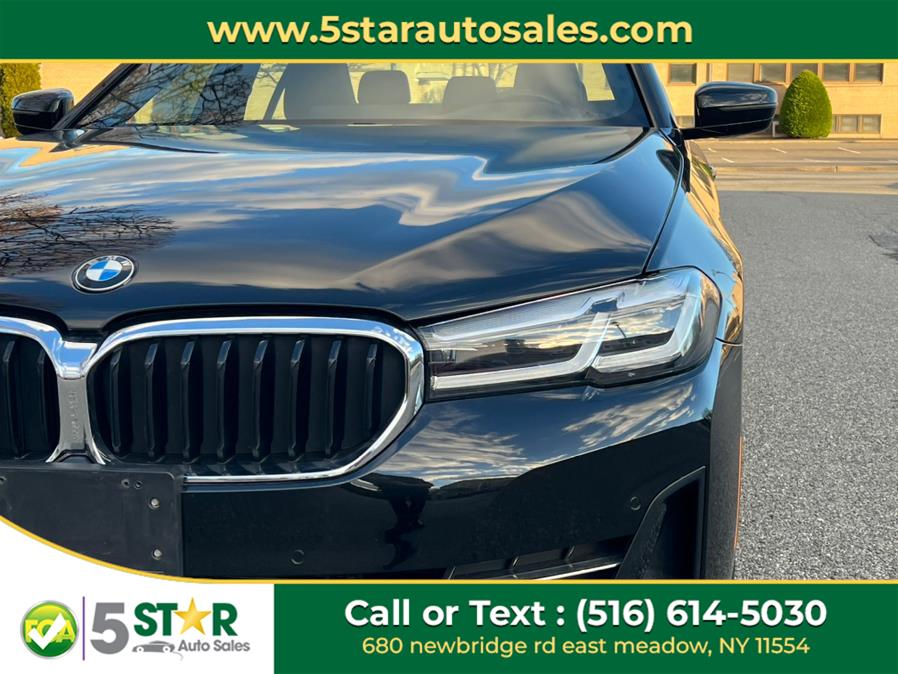 2021 BMW 5-Series 530i xDrive Sedan photo