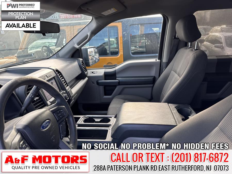 2017 Ford F-150 XL 4WD SuperCrew 5.5'' Box photo