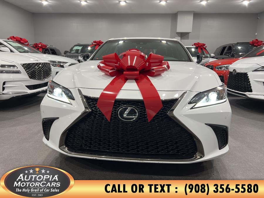 2021 Lexus ES 350 photo