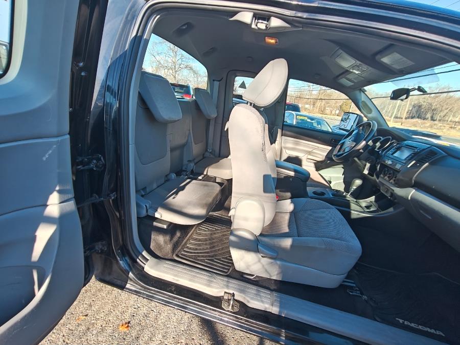 2013 Toyota Tacoma V6 photo