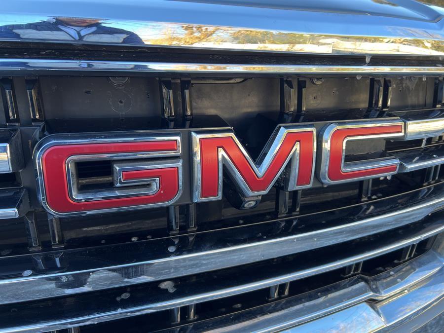 2022 GMC Yukon 4WD 4dr SLT photo