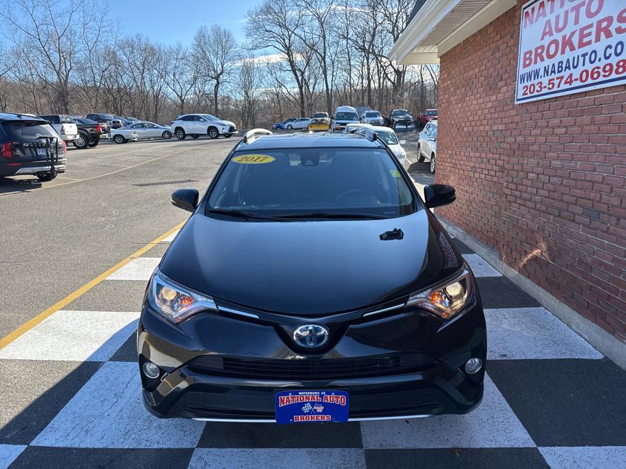 2017 Toyota RAV4 Hybrid XLE AWD photo