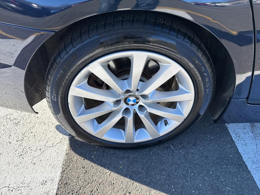 2016 BMW 5-Series 4dr Sdn 535i xDrive AWD photo