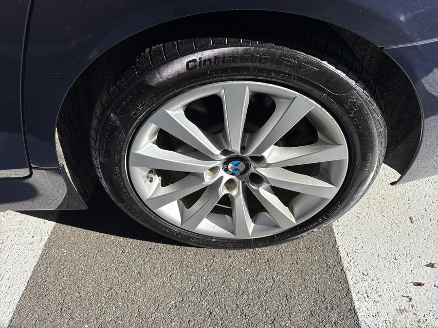 2016 BMW 5-Series 4dr Sdn 535i xDrive AWD photo
