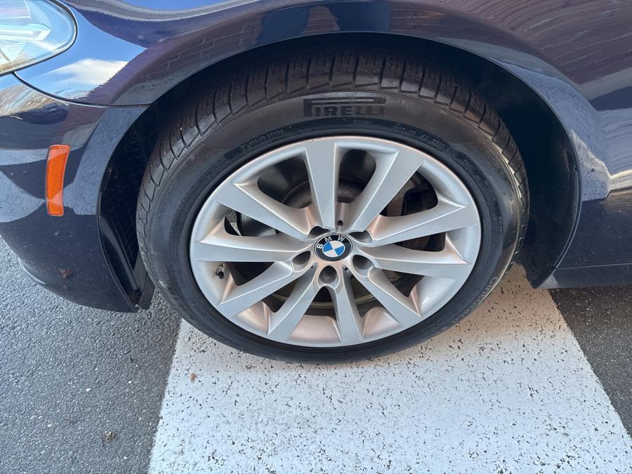 2016 BMW 5-Series 4dr Sdn 535i xDrive AWD photo