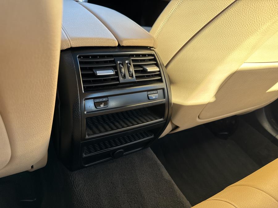 2016 BMW 5-Series 4dr Sdn 535i xDrive AWD photo