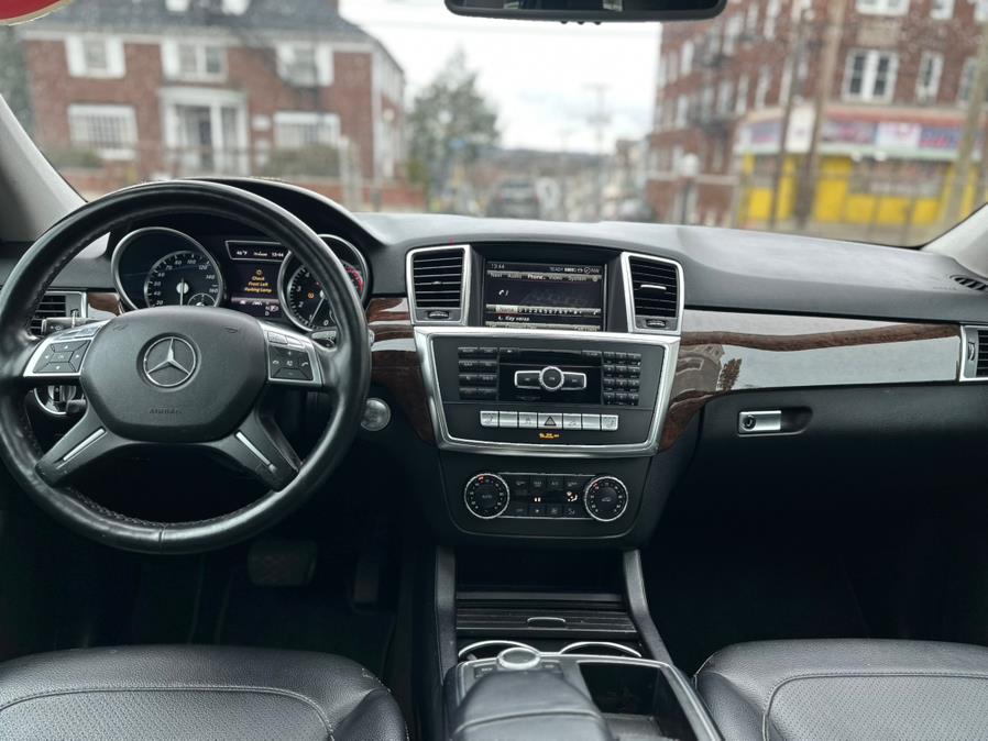 2013 Mercedes-Benz M-Class ML350 4MATIC photo