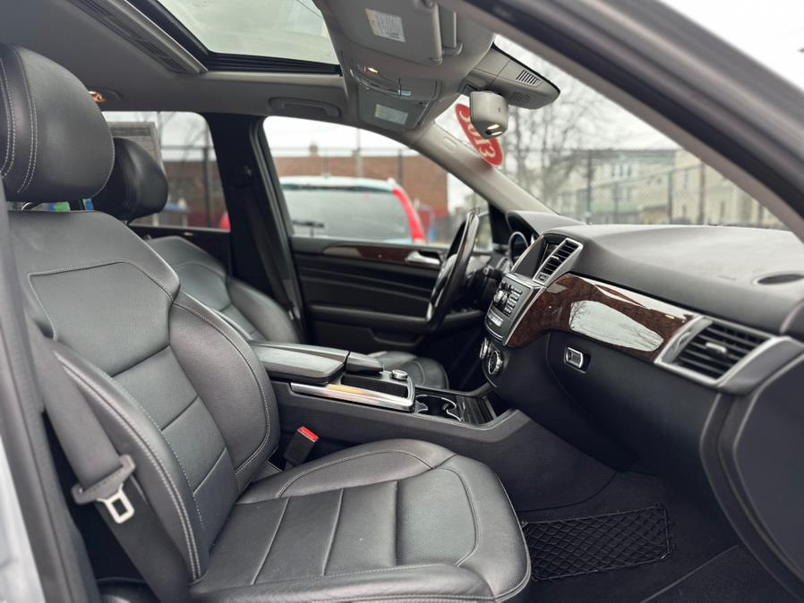 2013 Mercedes-Benz M-Class ML350 4MATIC photo