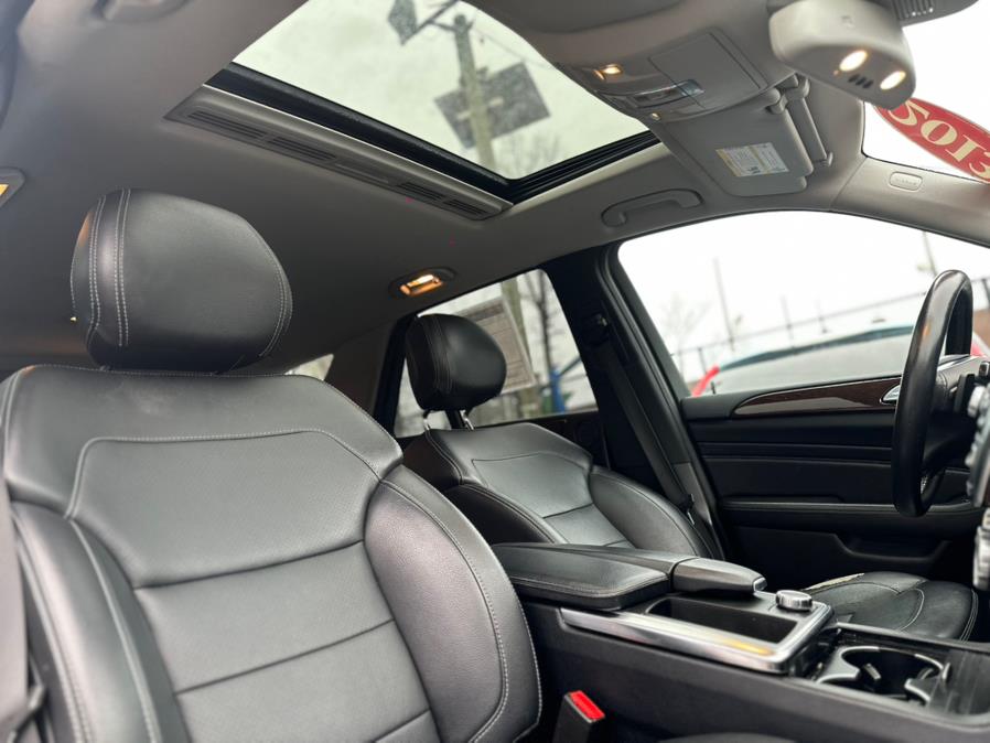 2013 Mercedes-Benz M-Class ML350 4MATIC photo