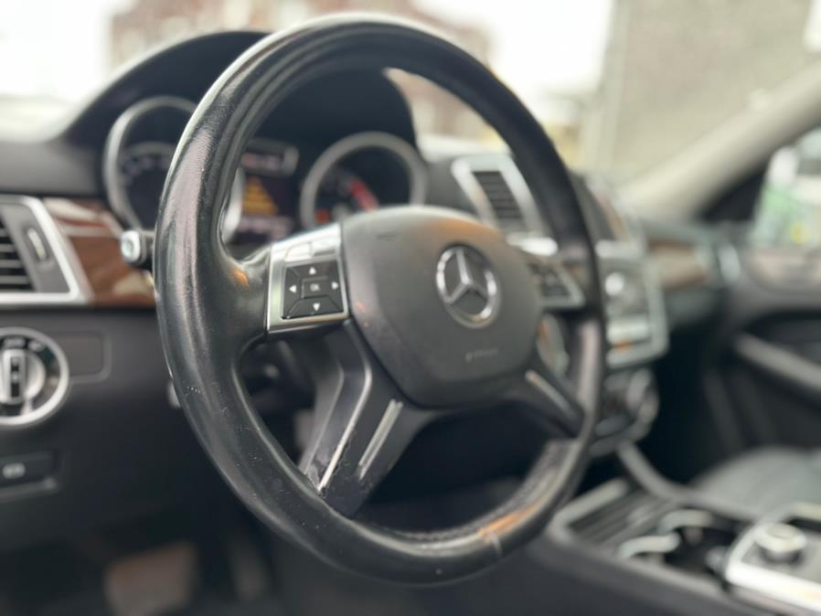 2013 Mercedes-Benz M-Class ML350 4MATIC photo