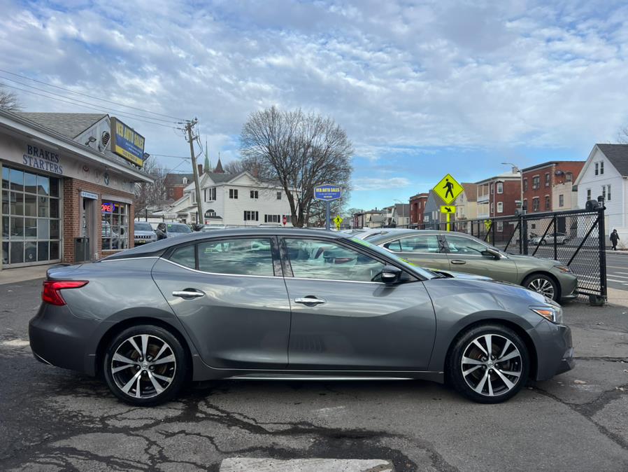 2018 Nissan Maxima SV 3.5L photo