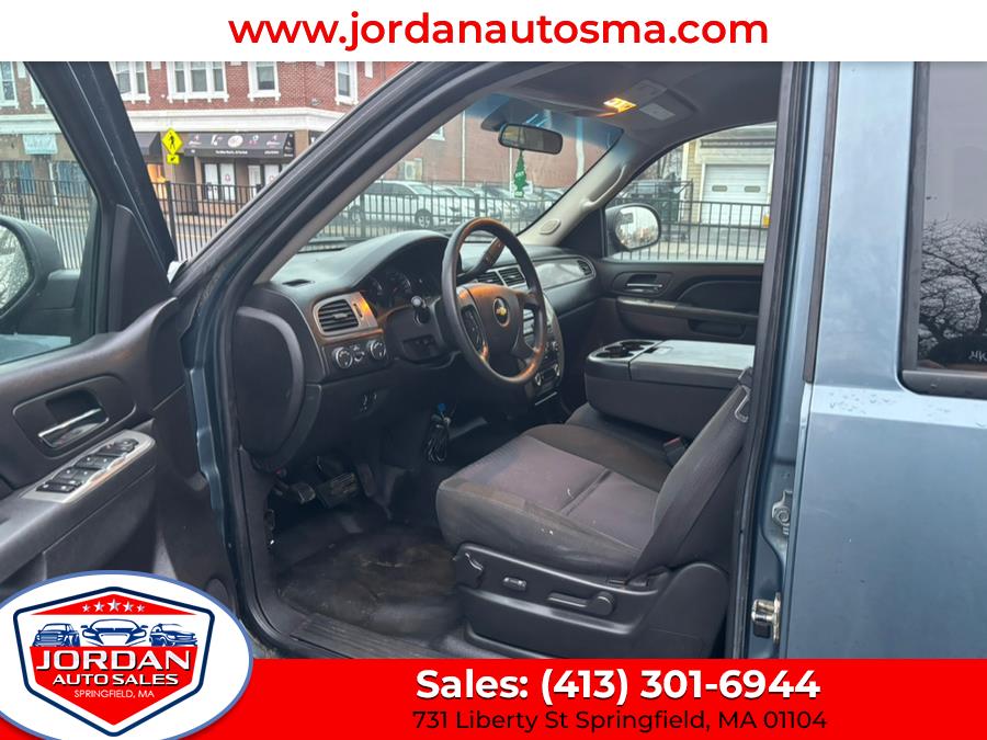 2010 Chevrolet Tahoe LS photo
