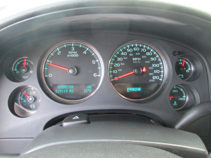 2009 Chevrolet Avalanche LS photo