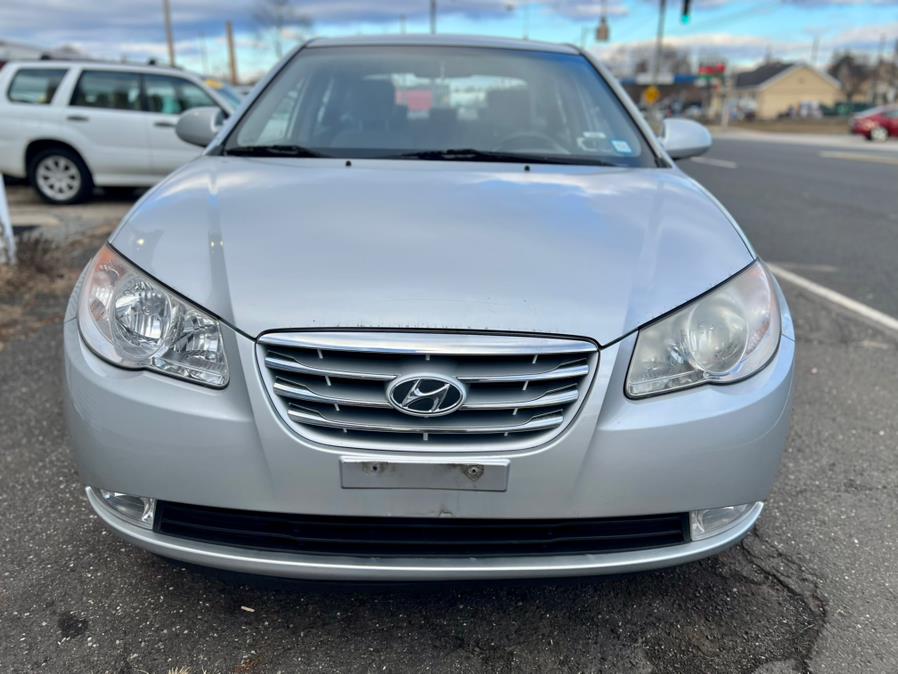 2010 Hyundai Elantra GLS photo