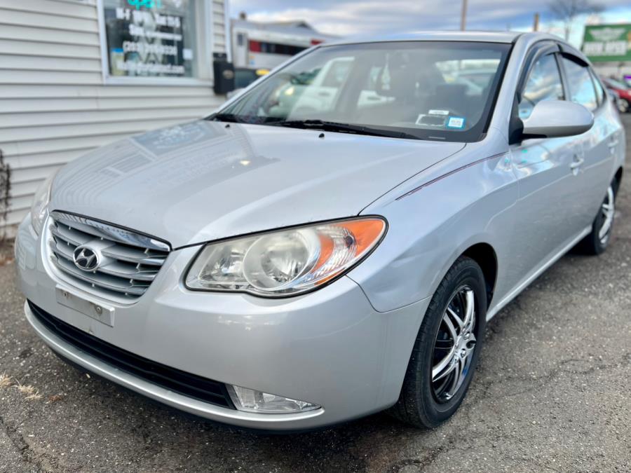 2010 Hyundai Elantra GLS photo