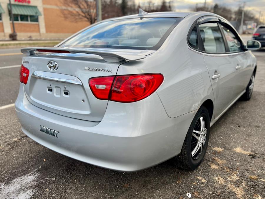 2010 Hyundai Elantra GLS photo