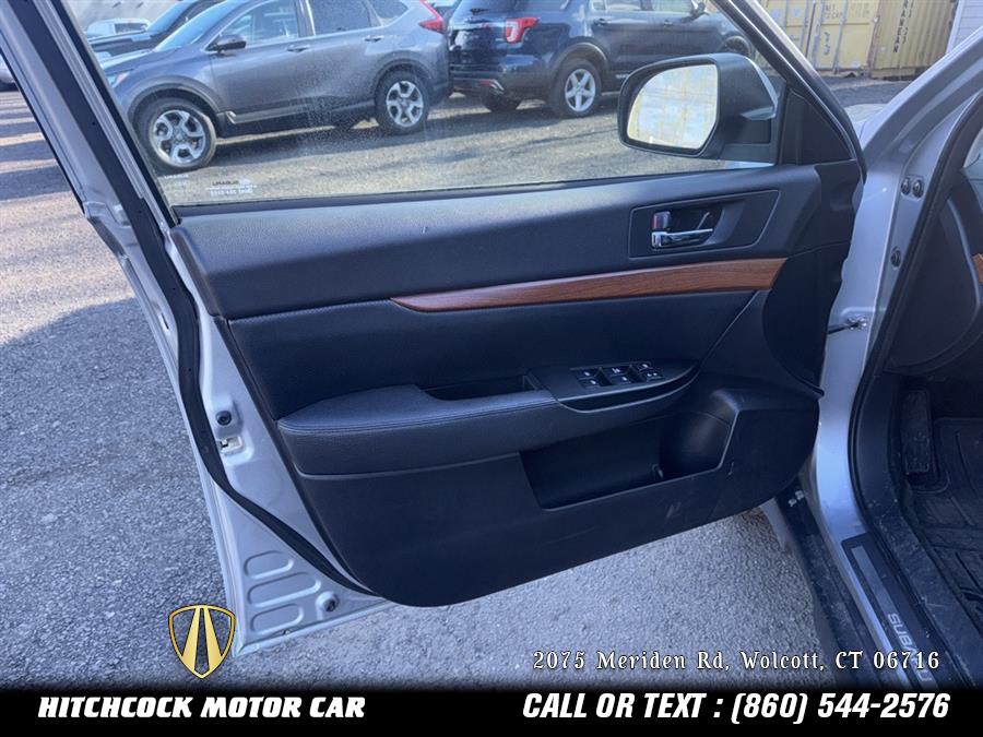 2014 Subaru Outback 2.5i Limited photo