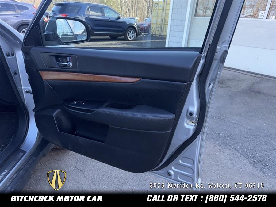2014 Subaru Outback 2.5i Limited photo