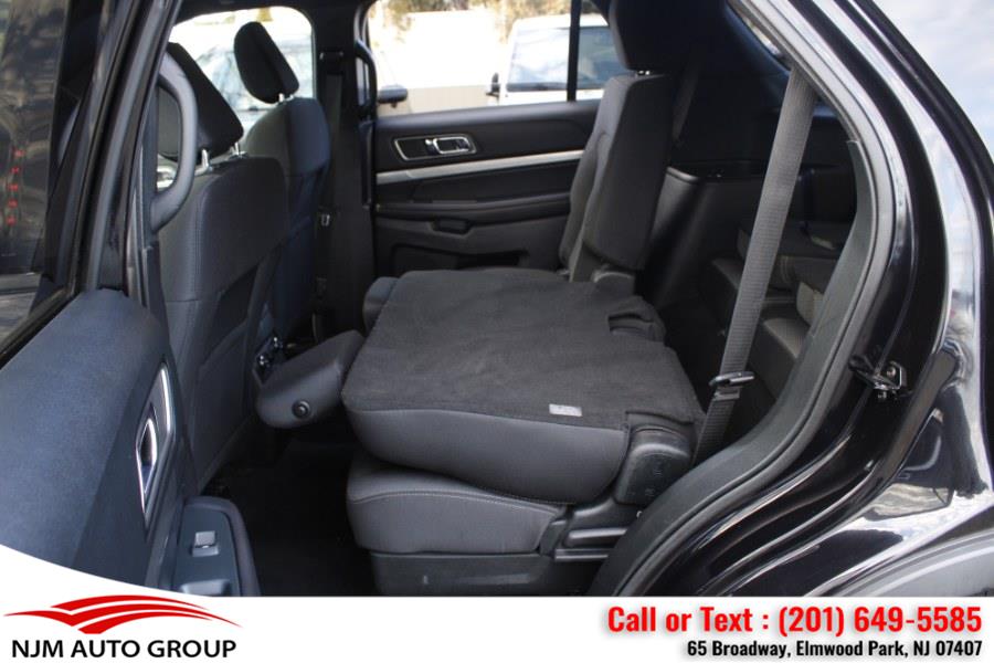 2019 Ford Explorer XLT 4WD photo