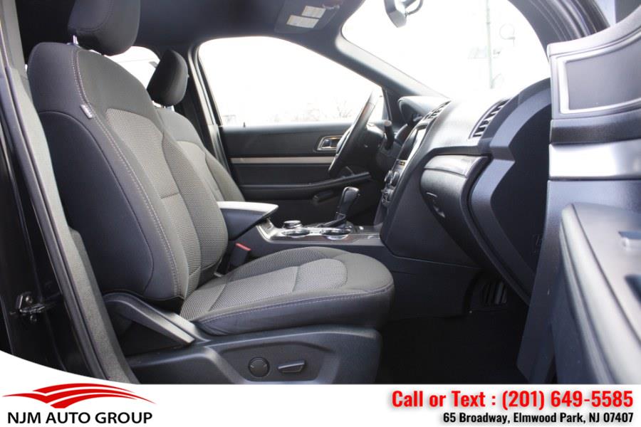 2019 Ford Explorer XLT 4WD photo