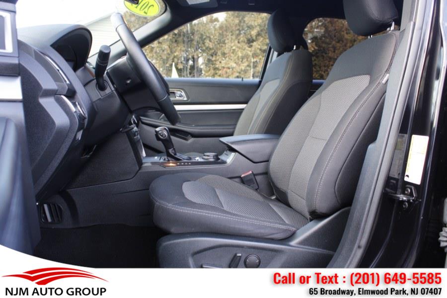 2019 Ford Explorer XLT 4WD photo
