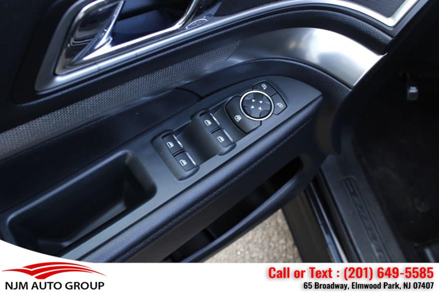 2019 Ford Explorer XLT 4WD photo