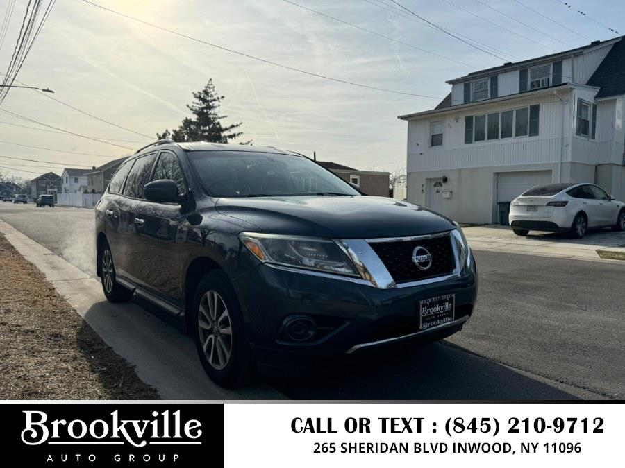 2014 Nissan Pathfinder S photo