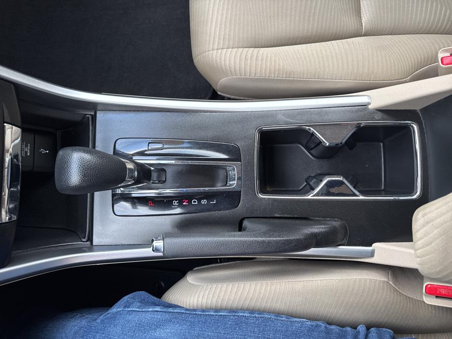 2015 Honda ACCORD SEDAN 4dr LX photo