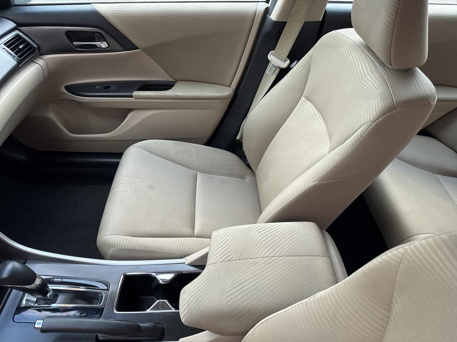 2015 Honda ACCORD SEDAN 4dr LX photo