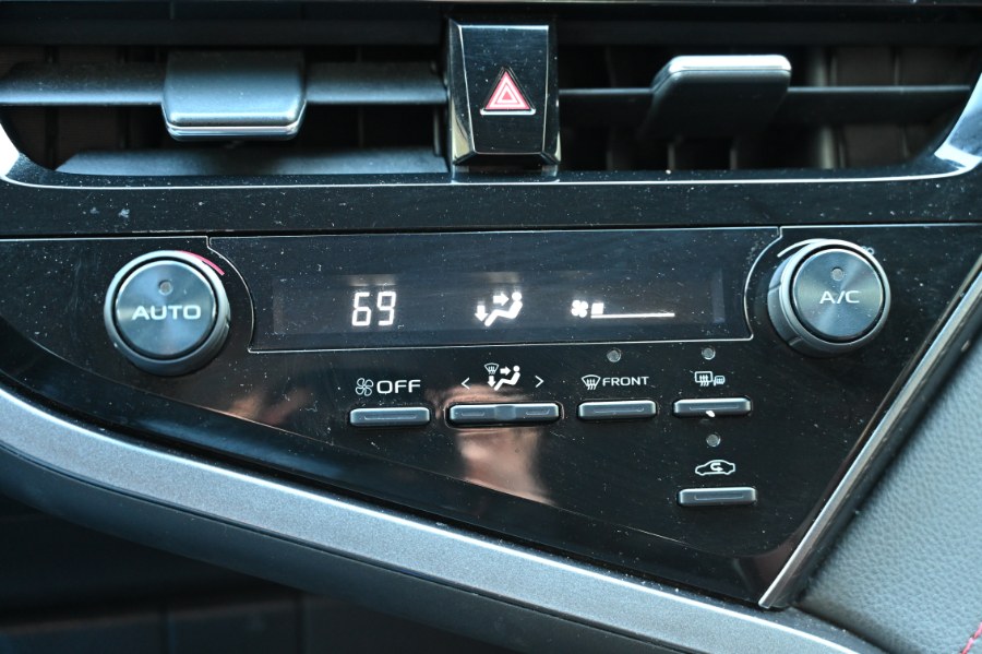 2021 Toyota Camry TRD V6 Auto photo
