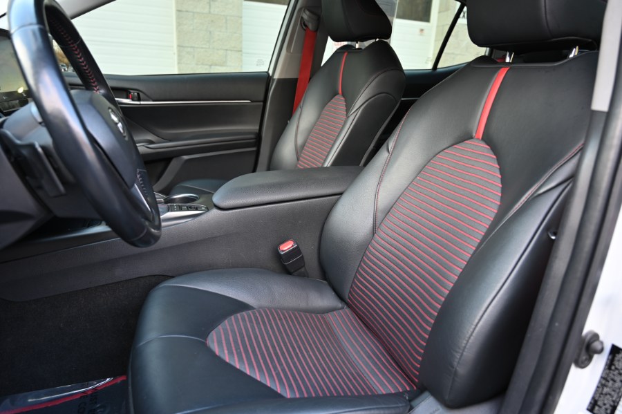 2021 Toyota Camry TRD V6 Auto photo