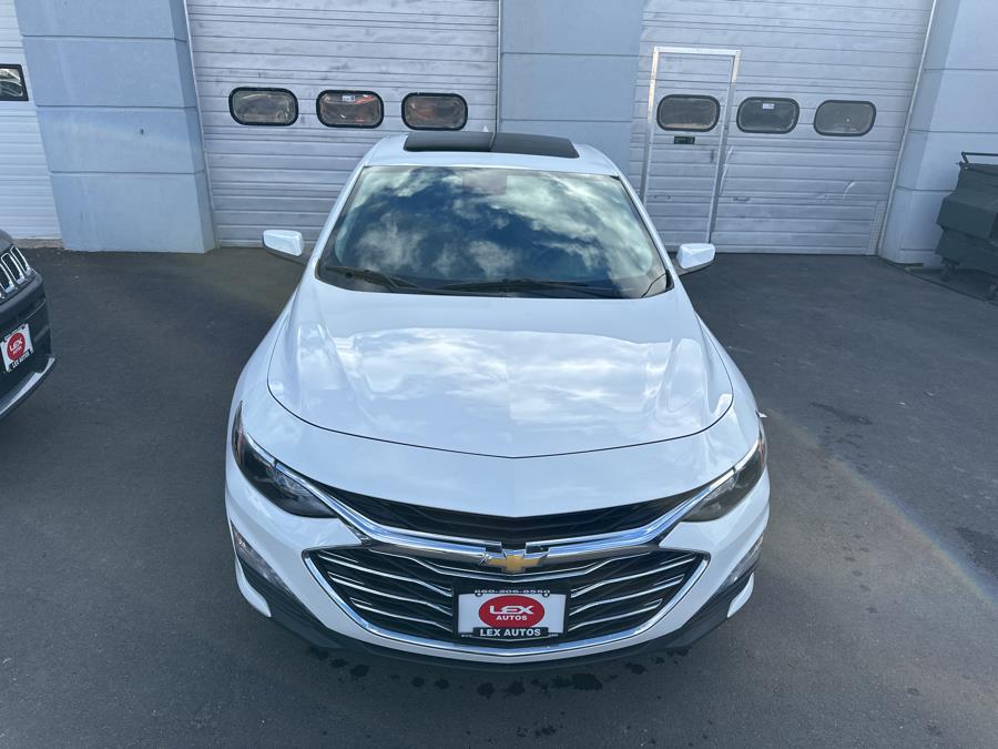 2021 Chevrolet Malibu 4dr Sdn LT photo