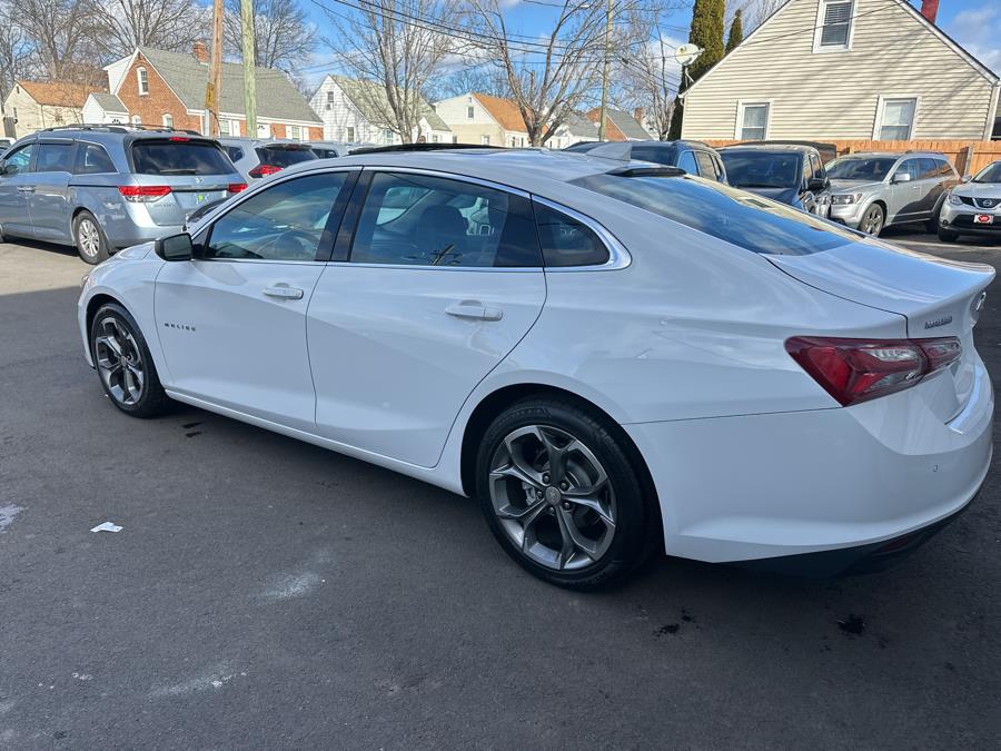 2021 Chevrolet Malibu 4dr Sdn LT photo