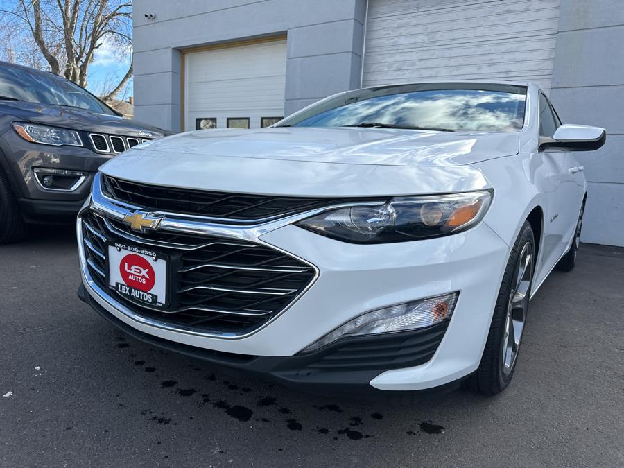 2021 Chevrolet Malibu 4dr Sdn LT photo