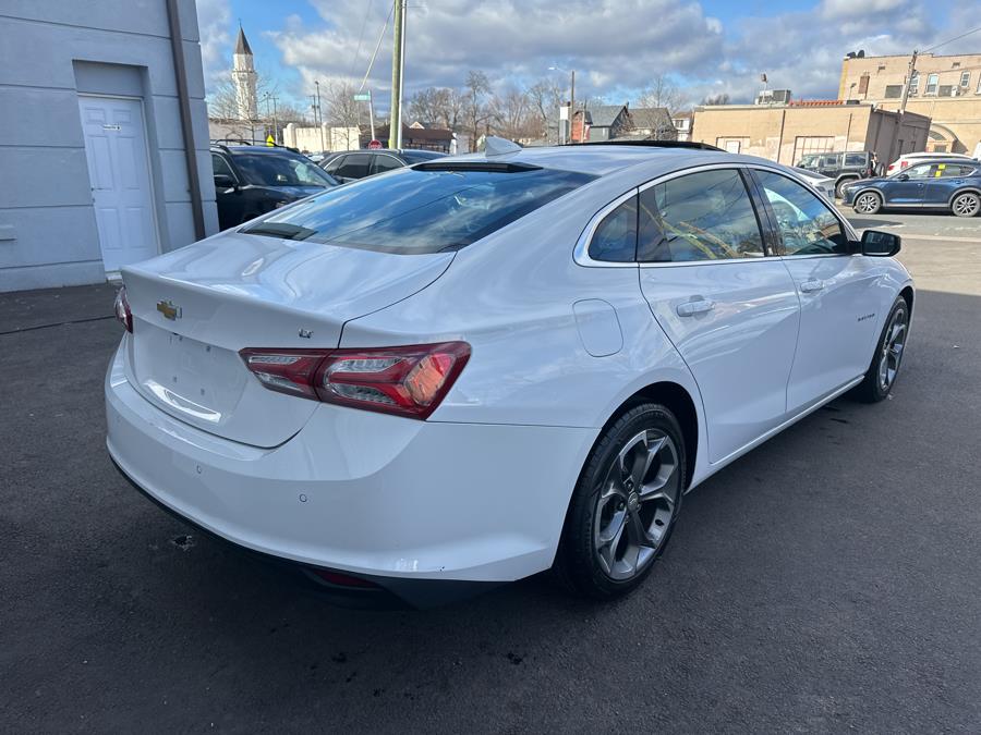 2021 Chevrolet Malibu 4dr Sdn LT photo