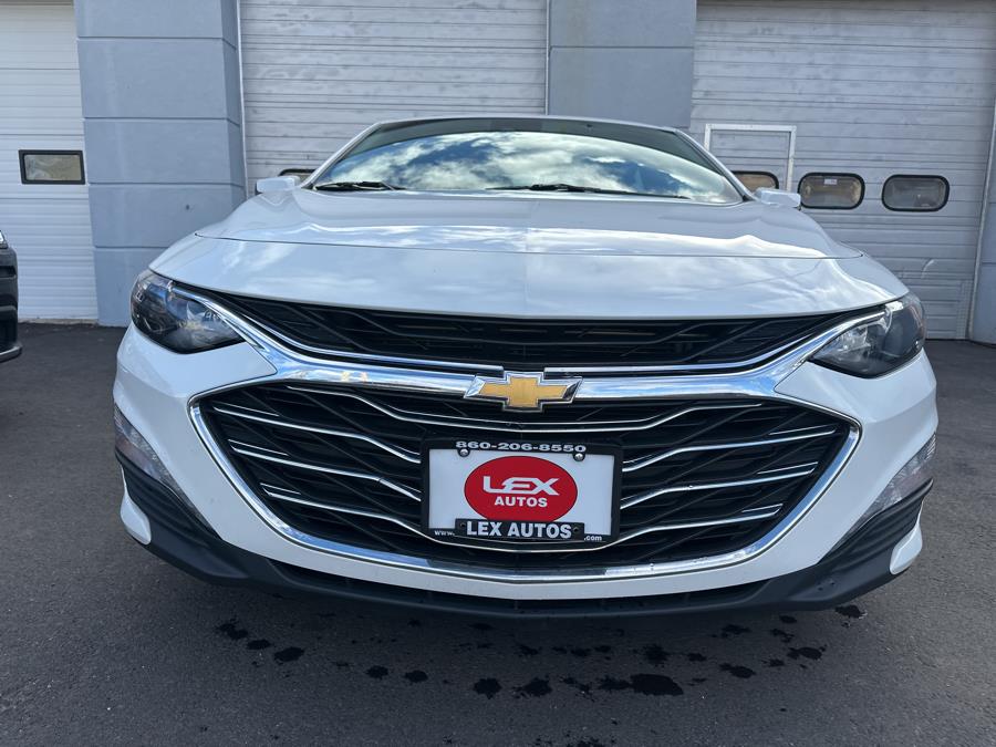2021 Chevrolet Malibu 4dr Sdn LT photo