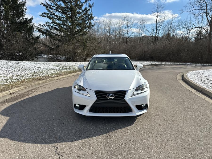 2015 Lexus IS 250 photo
