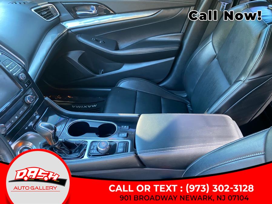 2021 Nissan Maxima SV 3.5L photo