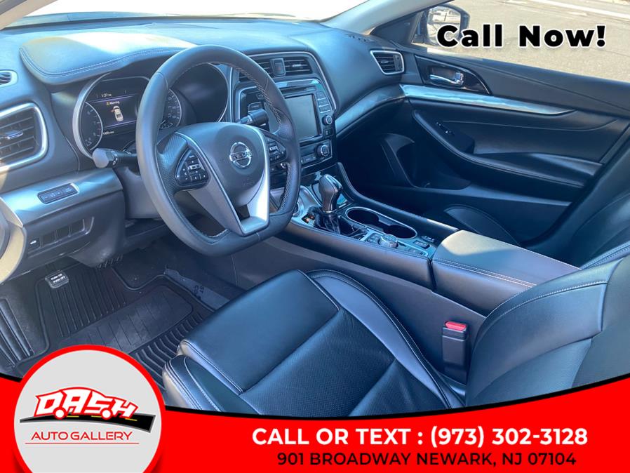 2021 Nissan Maxima SV 3.5L photo