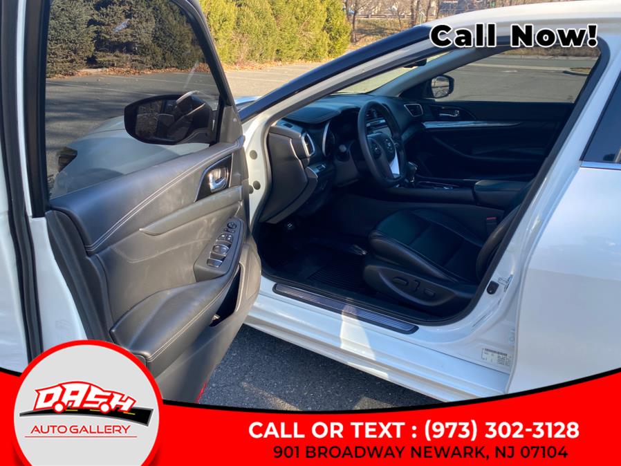 2021 Nissan Maxima SV 3.5L photo