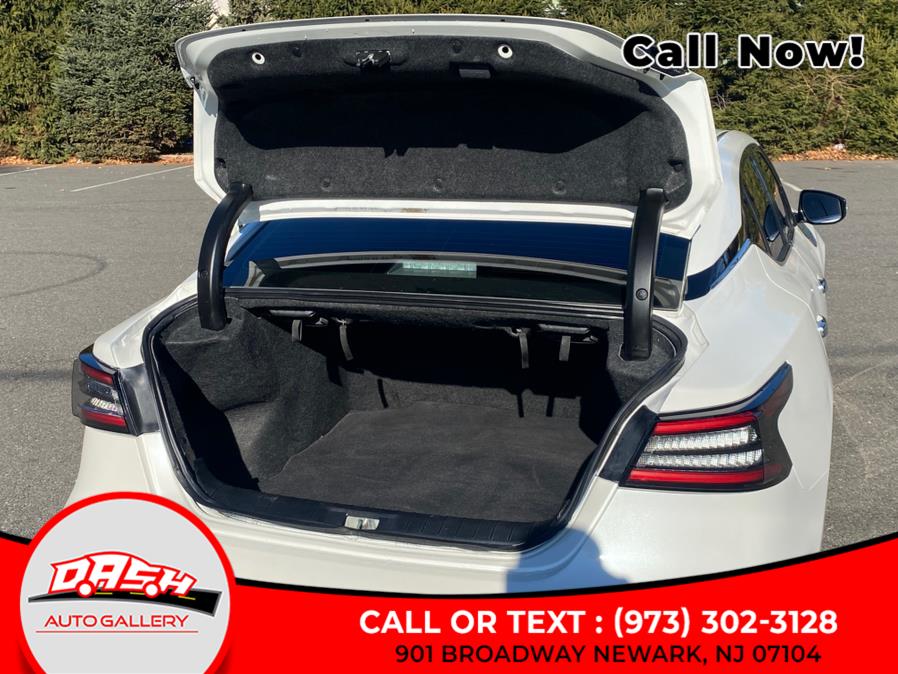 2021 Nissan Maxima SV 3.5L photo