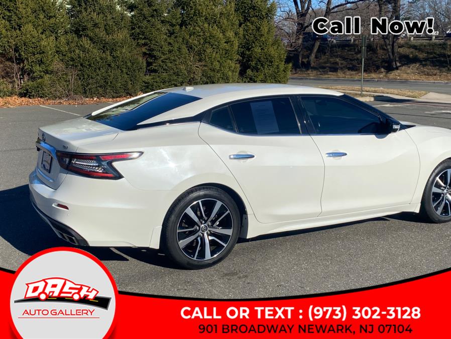 2021 Nissan Maxima SV 3.5L photo