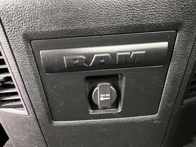 2016 RAM 1500 Sport photo